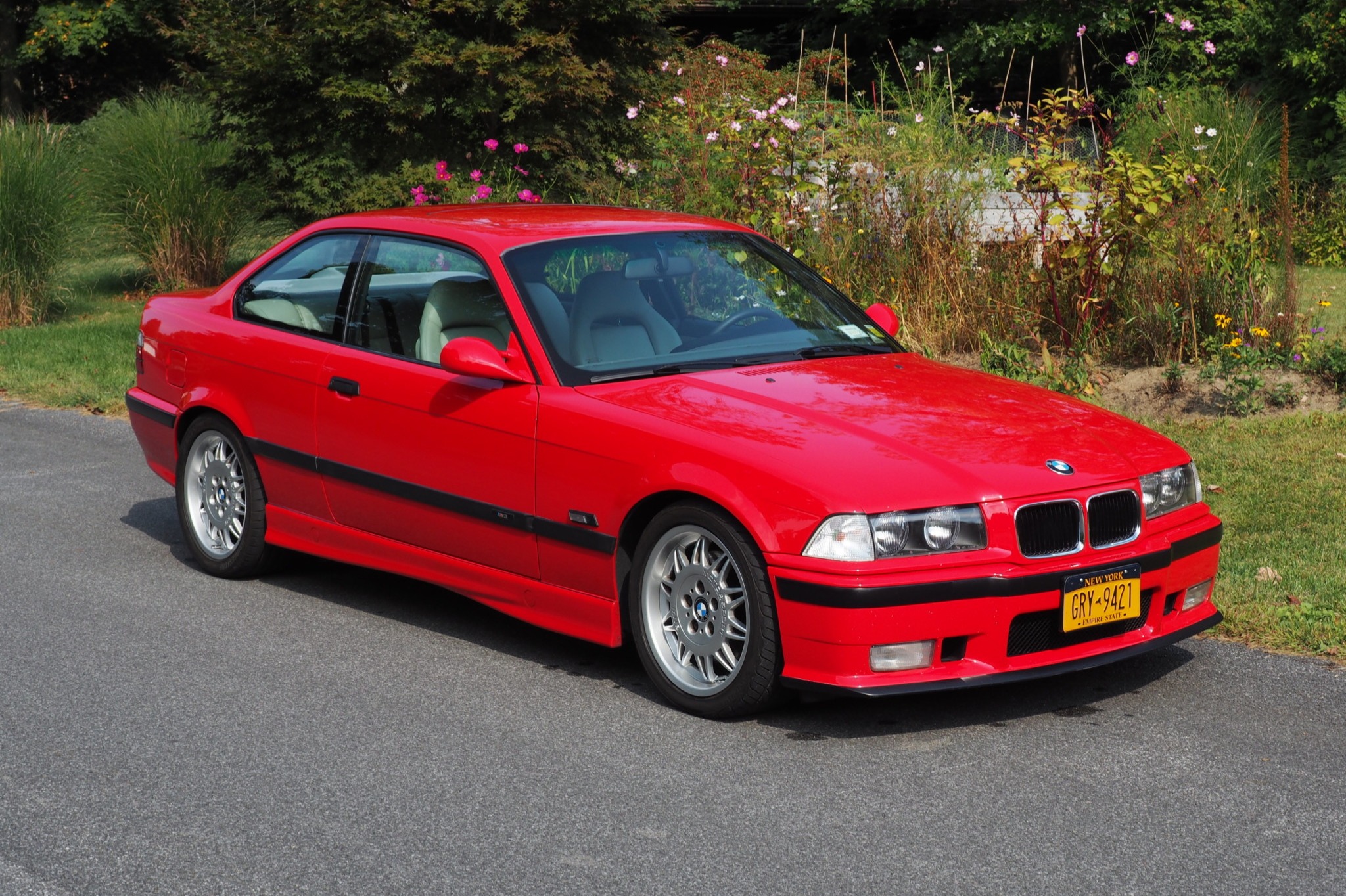 BaT Auction: 1995 BMW M3 Coupe 5-Speed | Motor Memos