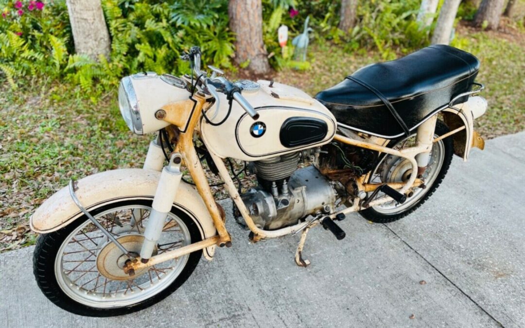 Dover White Project: 1965 BMW R27 | Barn Finds